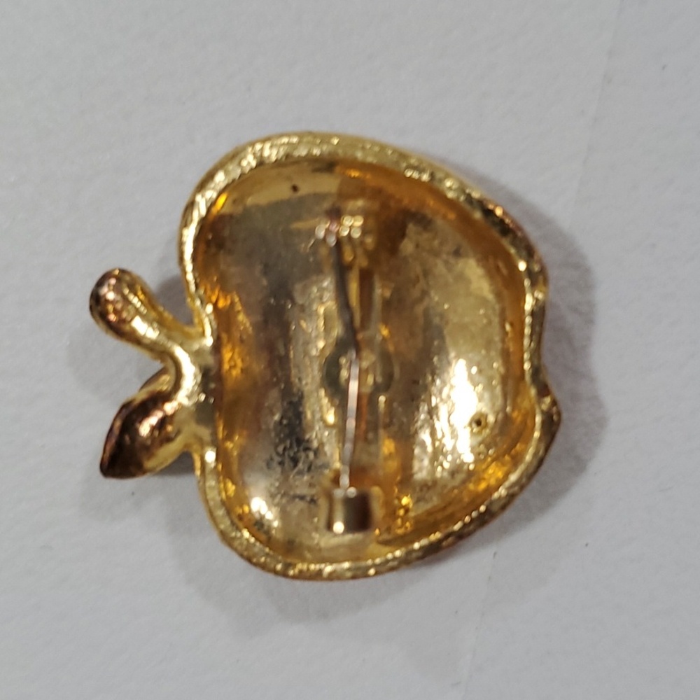 Pin - Picture 3 of 3